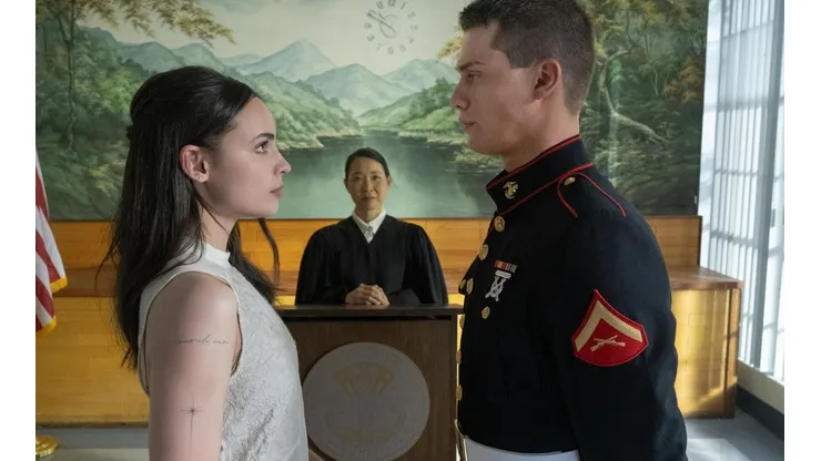 Sofia Carson y Nicholas Galitzine protagonizan Corazones Malheridos.