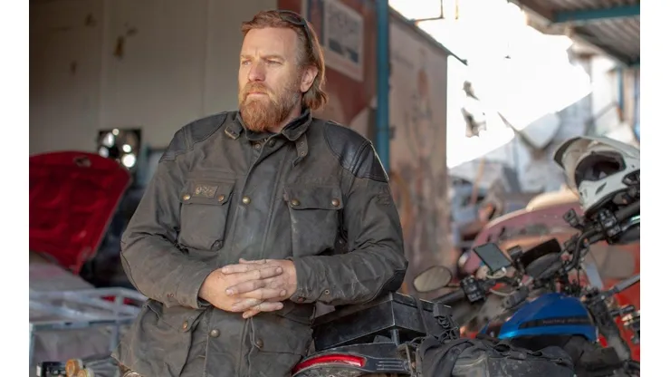 VIDEO VIRAL: Ewan McGregor en Argentina comiendo guiso con una familia que no lo reconoció.
