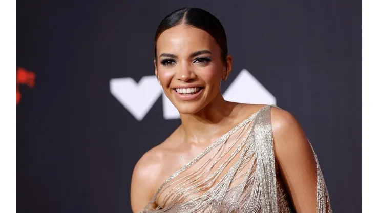 Leslie Grace