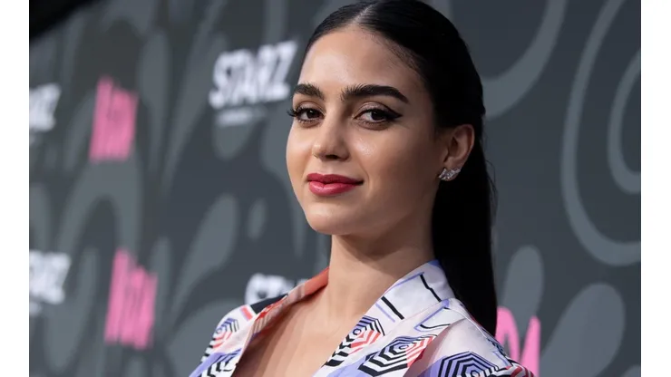 Melissa Barrera protagoniza Keep Breathing en Netflix.