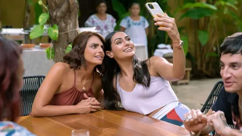 Aislinn Derbez y Renata Nogni protagonizan una comedia en streaming.