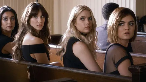 Shay Mitchell, Troian Bellisario, Ashley Benson y Lucy Hale protagonizaron Pretty Little Liars.