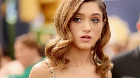 Natalia Dyer tiene 27 años.