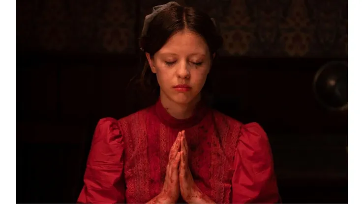 A24 revela el primer tráiler y fecha de estreno de Pearl, la precuela de 'X'.