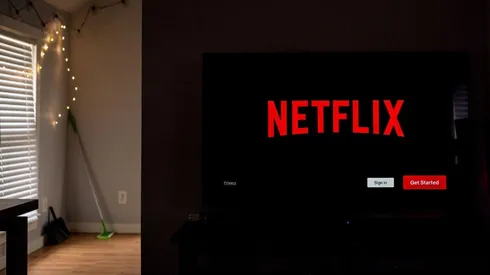 La serie que Netflix salvó de la cancelación y ya es furor en todo el mundo.