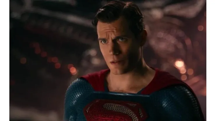 Henry Cavill sin bigote en Justice League