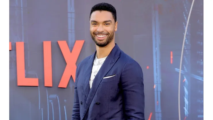 Regé-Jean Page habló de Bridgerton y confirmó su futuro en la serie.