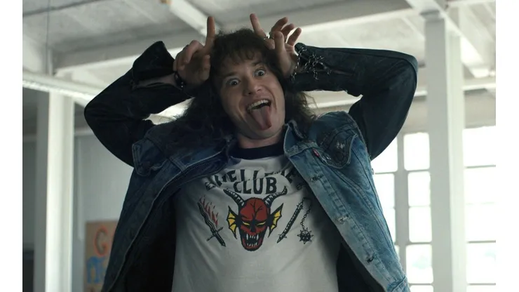 Joseph Quinn interpreta a Eddie Munson en Stranger Things.