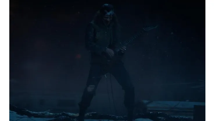 Eddie tocando Metallica