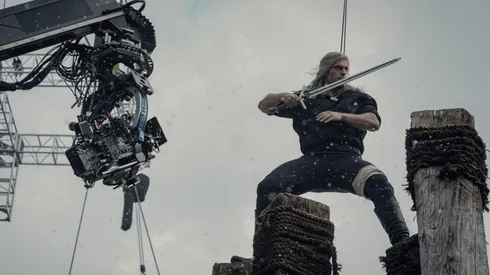Henry Cavill rodando The Witcher