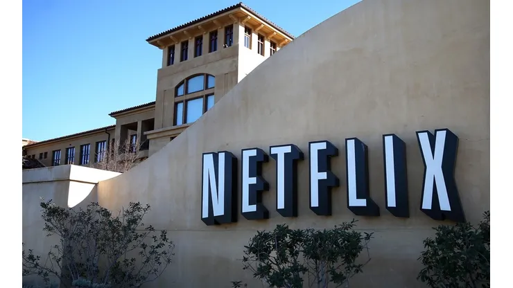 Tragedia en El Elegido: mueren en un accidente dos actores mexicanos de la serie de Netflix.