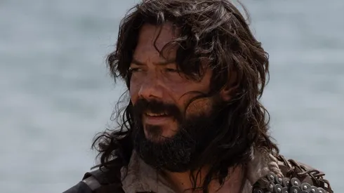 Morte en el rol de Elcano.