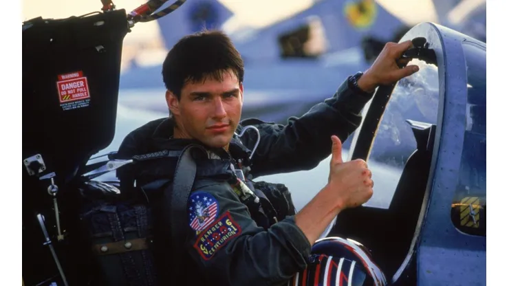 Tom Cruise protagoniza Top Gun.