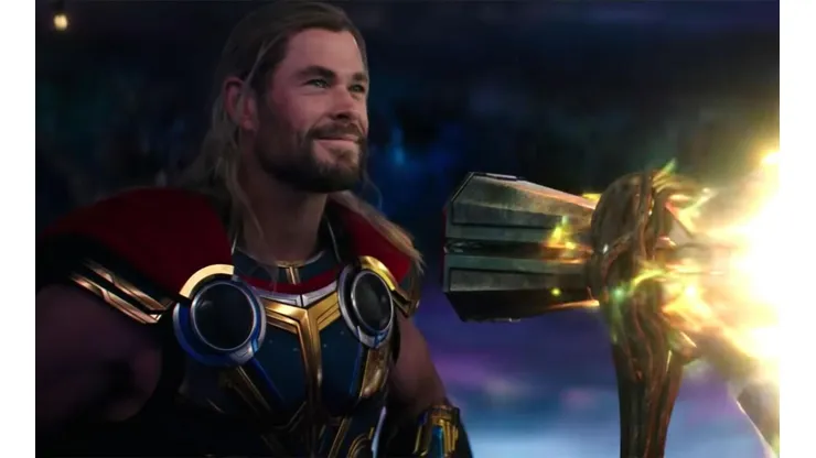 Chris Hemsworth protagoniza Love and Thunder.