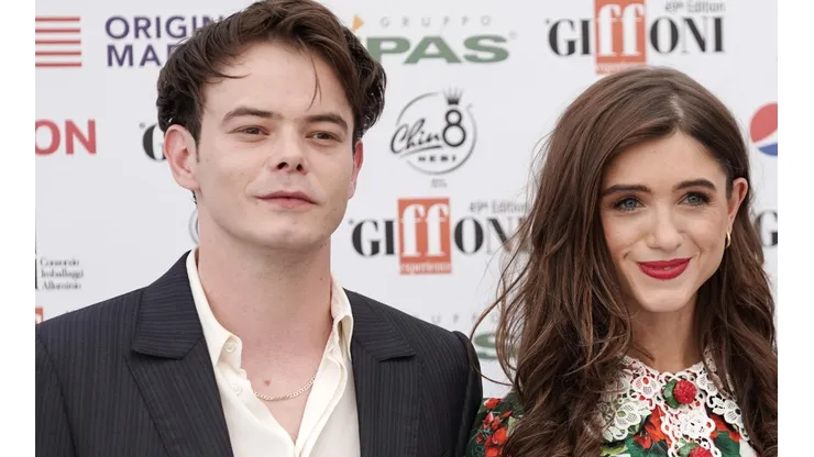 Natalia Dyer y Charlie Heaton, la pareja que comenzó en Stranger Things.