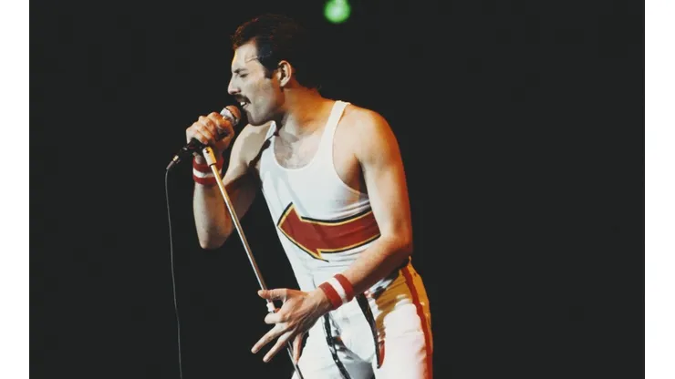 En 1982, Queen colaboró con David Bowie.