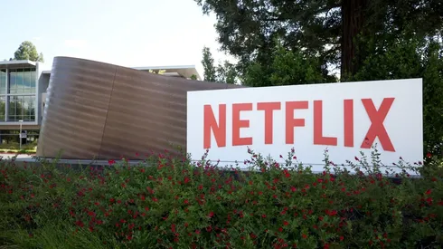 Esta es la estrategia de Netflix luego de perder miles de suscriptores.