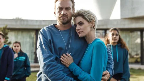 Parte del elenco de Bienvenidos a Edén