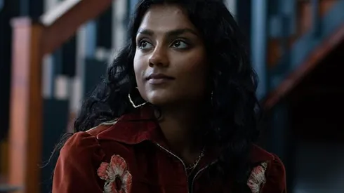 Simone Ashley en Sex Education