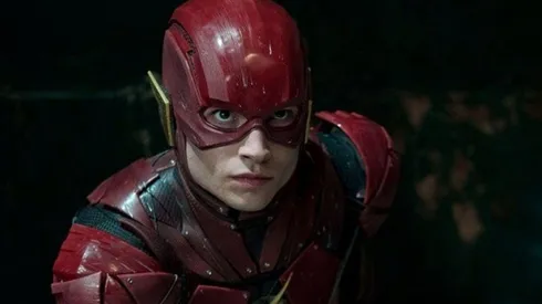 ¿Ezra Miller deja de ser Flash? Warner Bros. y DC analizan su futuro en el estudio.