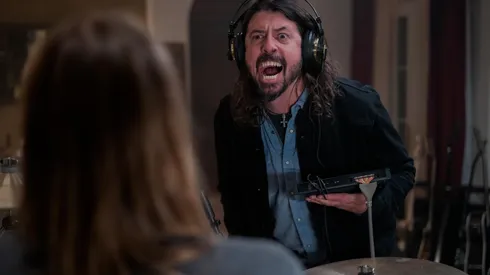 Terror en el Estudio 666: lo bueno y lo malo de la película de Foo Fighters.