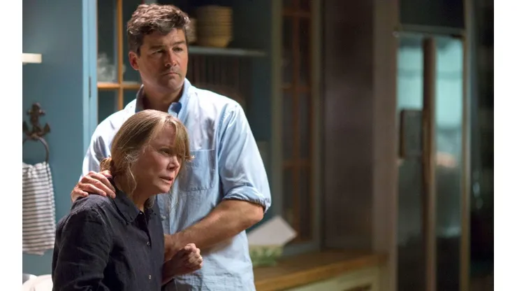 Kyle Chandler y Sissy Spacek.