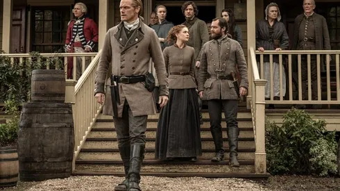 Memes y reacciones de los fans por el estreno de la temporada 6 de Outlander.