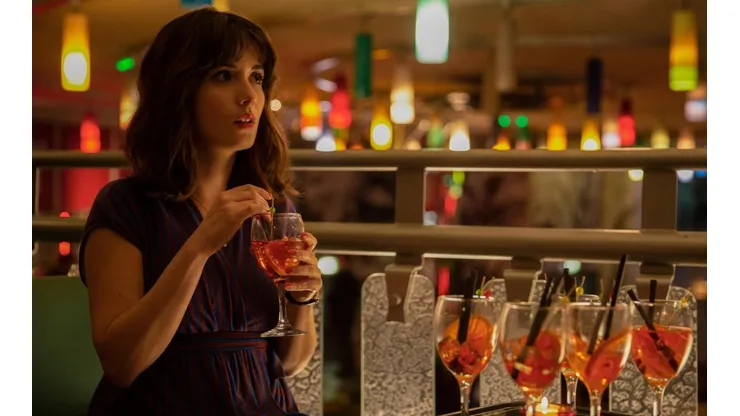 Claudia Gusmano interpreta a Alice Bassi.