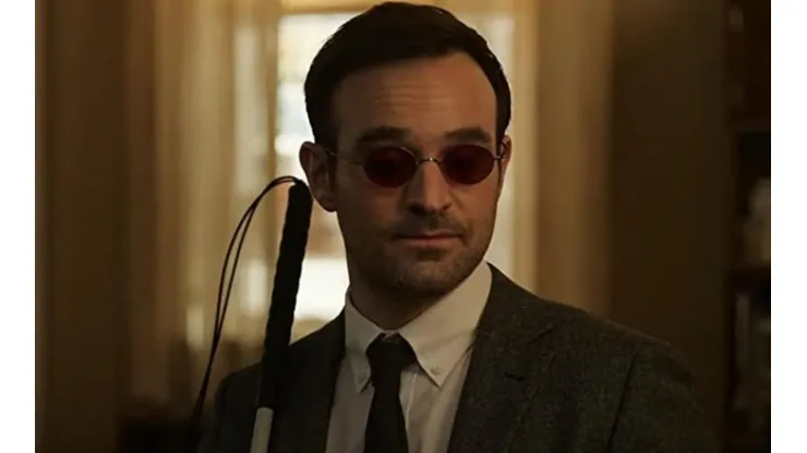 Charlie Cox como Matt Murdock