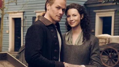 Sam Heughan y Caitriona Balfe en Outlander