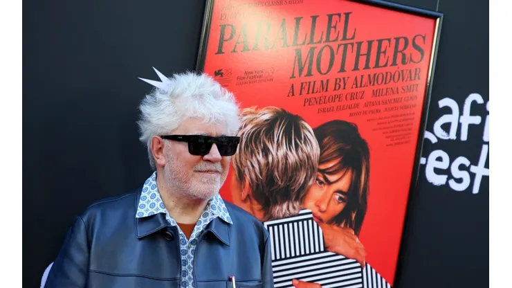 Pedro Almodóvar presenta Madres Paralelas en Netflix.