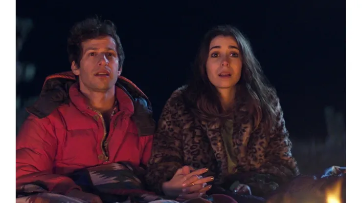 Andy Samberg y Cristin Milioti.