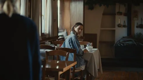 Serre moi fort, película que se exhibe en el Festival de Rotterdam. (Foto: IMDB)