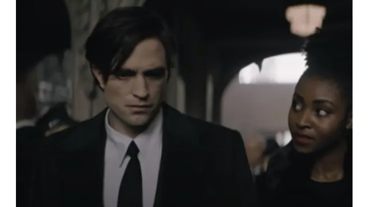 Bruce Wayne en el funeral