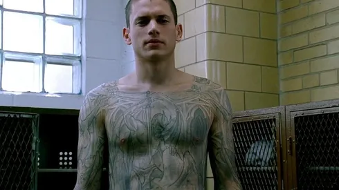 Wentworth Miller maquillado para la serie.