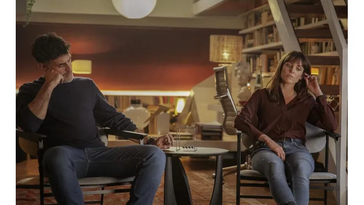 Maggie Civantos y Esteban Meloni protagonizan Express