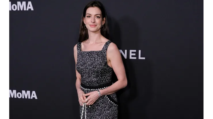 Anne Hathaway