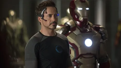 Robert Downey Jr como Iron Man