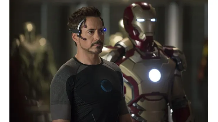 Robert Downey Jr como Iron Man
