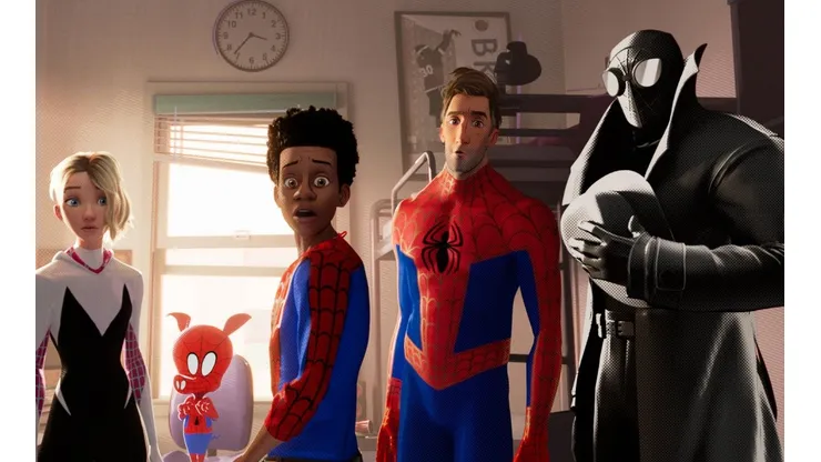 Spider-Man into the spider-verse estaría conectada al MCU.