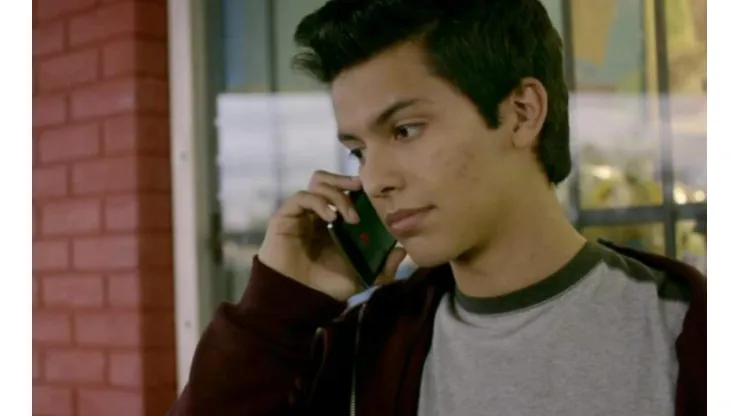 Xolo Maridueña como Miguel