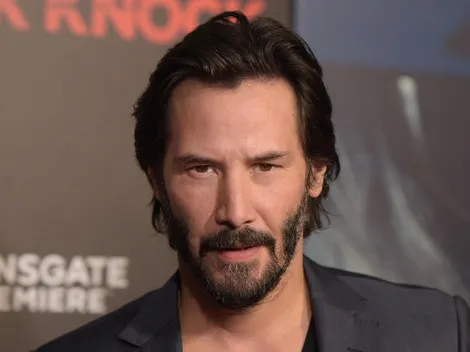 Así de idéntico lucía Keanu Reeves en la primera Matrix
