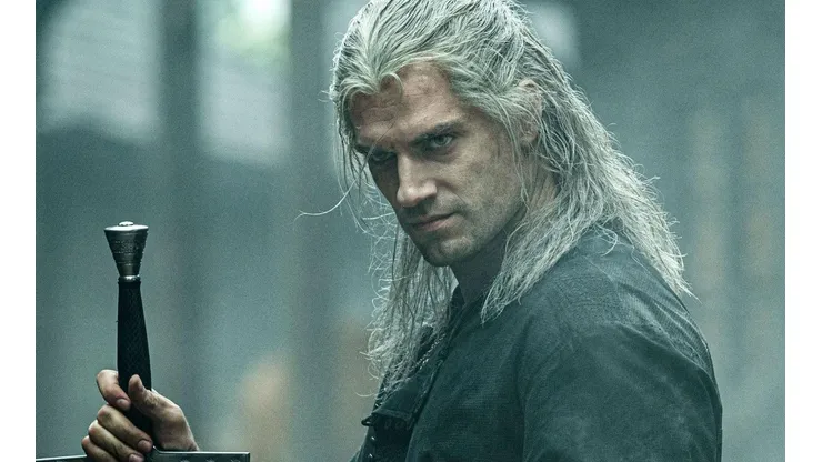 Henry Cavill interpreta a Geralt de Rivia en The Witcher.