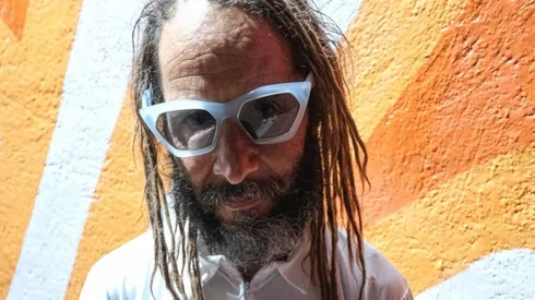 Tony Alva, leyenda viviente del skateboarding en House of Vans CDMX. (Foto: House of Vans)