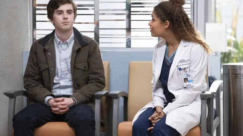 Freddie Highmore protagoniza The Good Doctor.