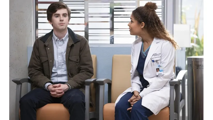 Freddie Highmore protagoniza The Good Doctor.