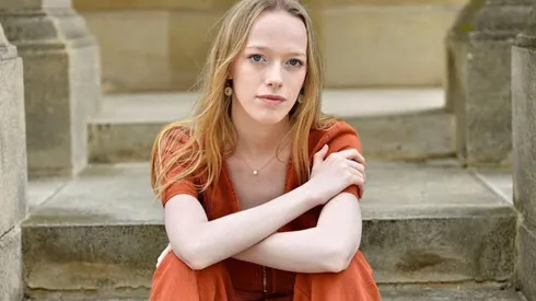 Amybeth McNulty