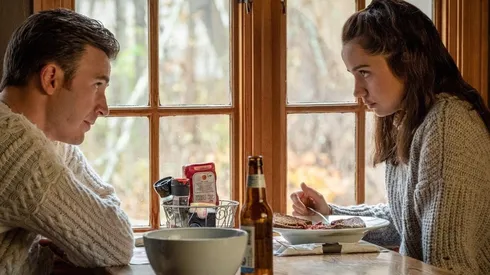 Chris Evans y Ana de Armas, juntos de nuevo en cine.