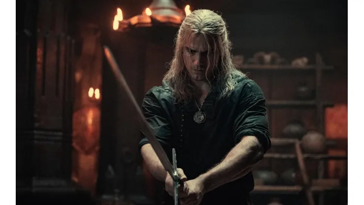Henry Cavill como Geralt de Rivia