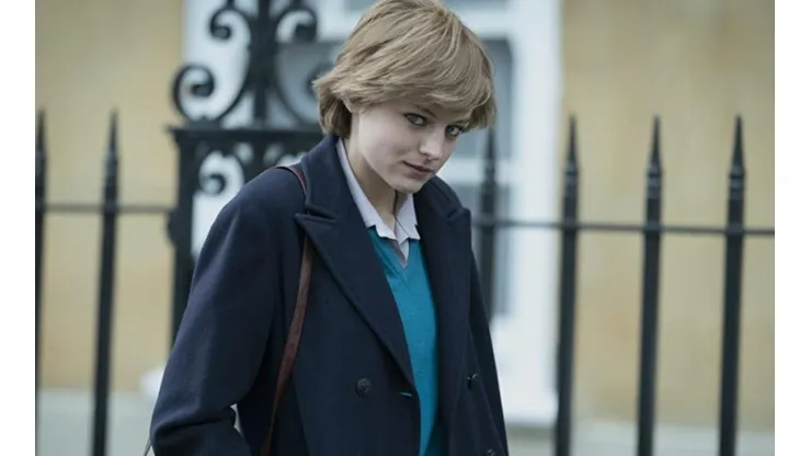 Emma Corrín en The Crown